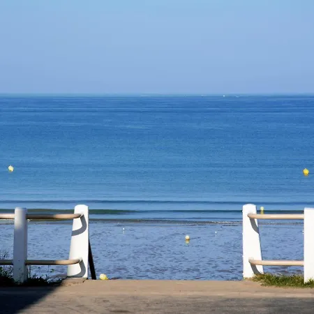 Mobil-home Confort, 2 Chambres, Piscine Chauffee, 200m Plage, Centre-ville, Parking, Wifi, Menage Inclus - Fr-1-361a-28 * Jullouville-les-Pins