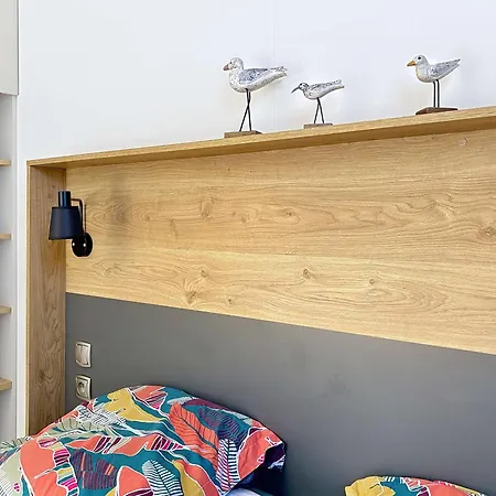 Mobil-home Confort, 2 Chambres, Piscine Chauffee, 200m Plage, Centre-ville, Parking, Wifi, Menage Inclus - Fr-1-361a-28