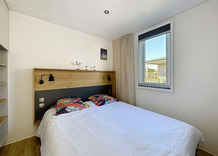 بيت للعطل Mobil-home Confort, 2 Chambres, Piscine Chauffee, 200m Plage, Centre-ville, Parking, Wifi, Menage Inclus - Fr-1-361a-28